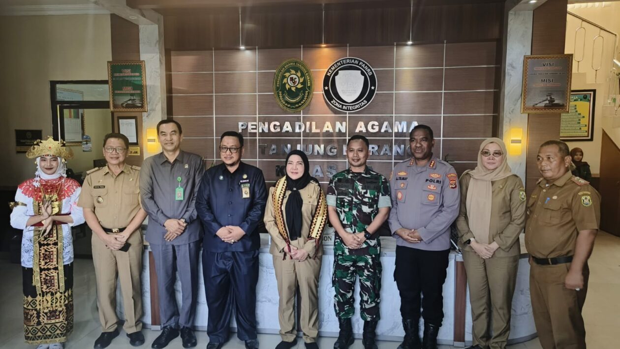 Walikota Eva Dwiana dan Forkopimda Jalin Silaturahmi ke Pengadilan Agama Tanjung Karang